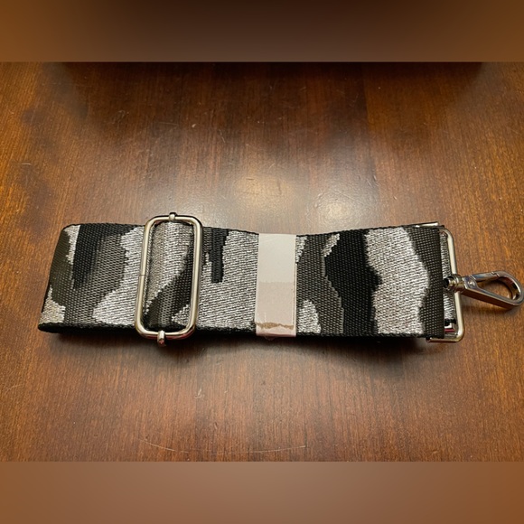 NWOT “The Tote Bag” Retro - Picture 6 of 11